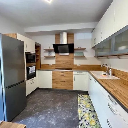 Stylische Naehe Stadthalle Mit Balkon * Graz